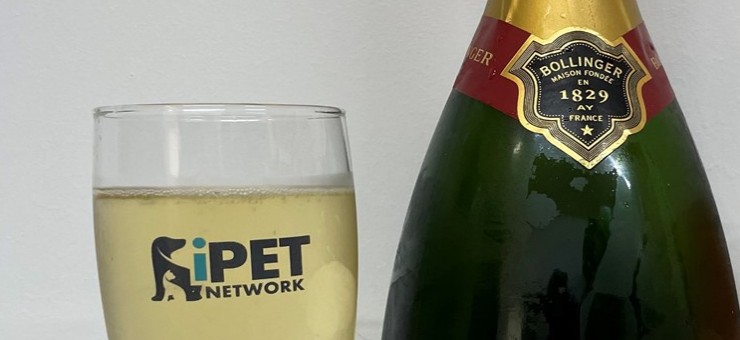 iPET Network OFQUAL APPROVAL ANNIVERSARY